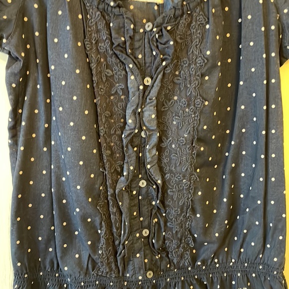 Abercrombie and Fitch Polkadot Shirt - Picture 2 of 6